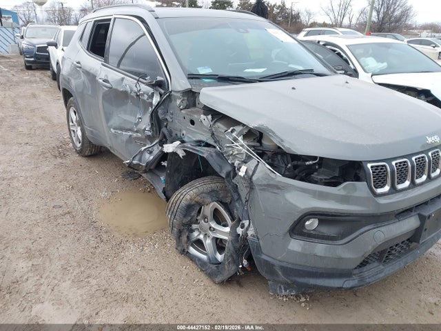Jeep Compass Latitude 4x4