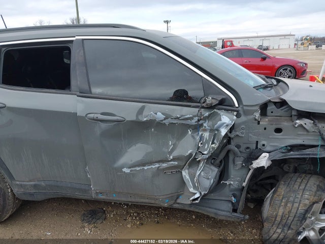 Jeep Compass Latitude 4x4