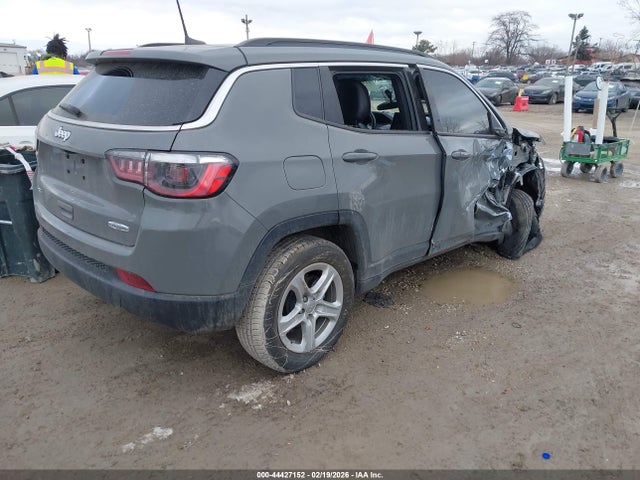 Jeep Compass Latitude 4x4