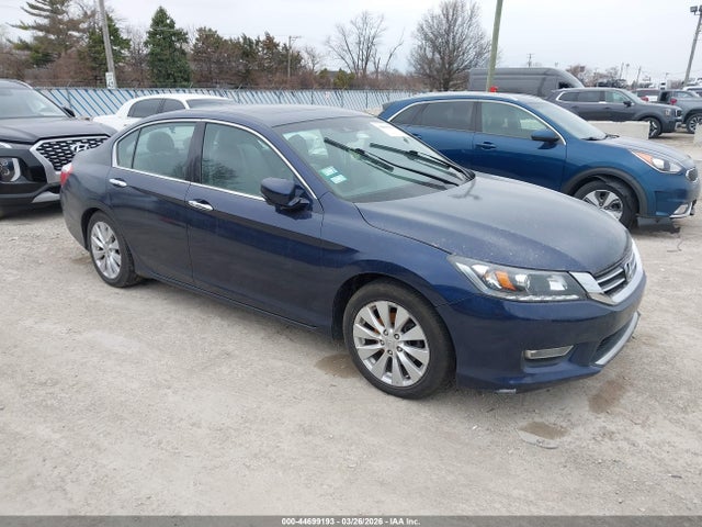 Salvage Honda Accord Image