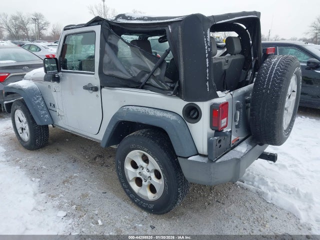 Jeep Wrangler X