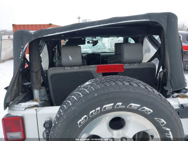 Jeep Wrangler X