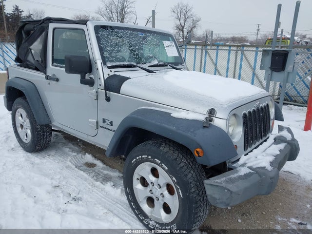 Salvage Jeep Wrangler Image