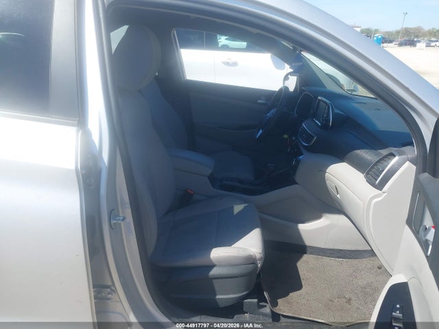 Hyundai TUCSON Se