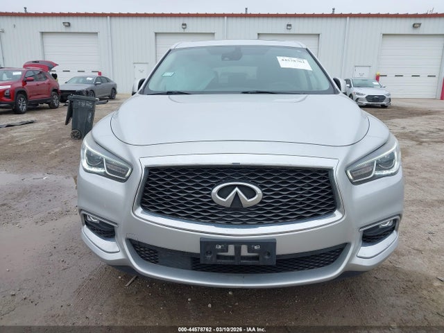INFINITI Qx Pure Awd