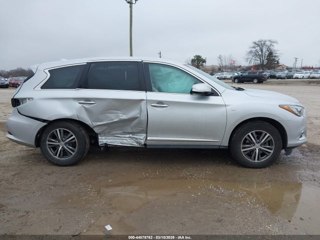 INFINITI Qx Pure Awd