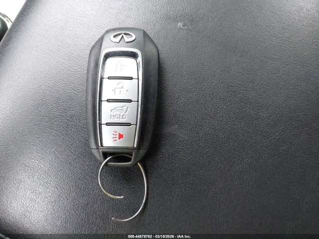 INFINITI Qx Pure Awd