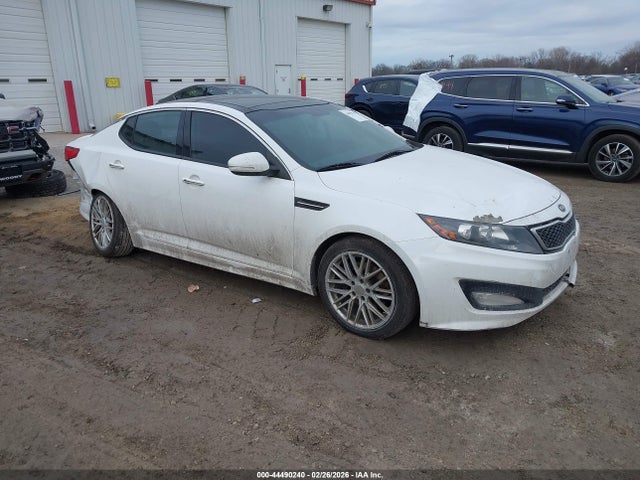 Salvage Kia Optima Image