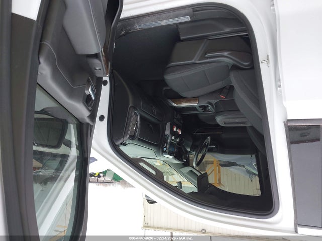 GMC Sierra 1500 4wd  Standard Box Elevation