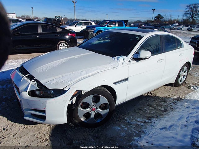 Jaguar XE 25t