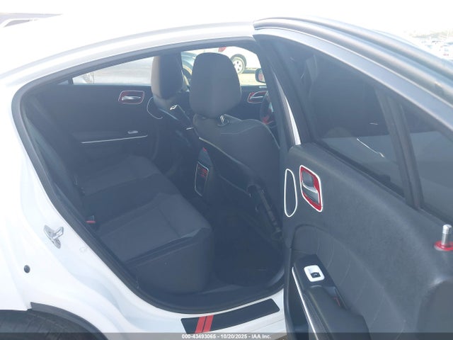 Dodge Charger Sxt