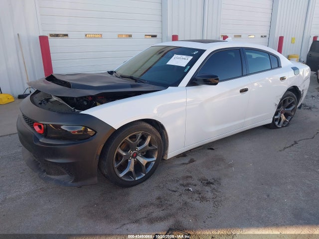 Dodge Charger Sxt