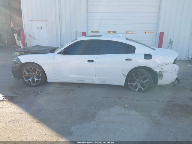 Dodge Charger Sxt