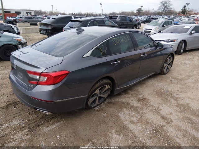 Honda Accord Touring 2.0t