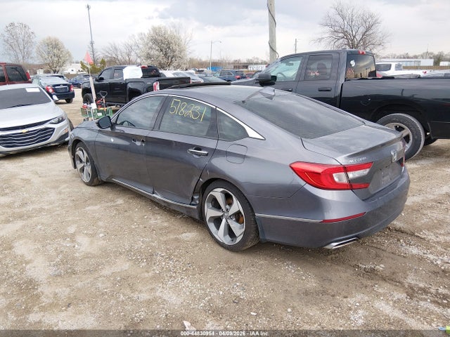 Honda Accord Touring 2.0t