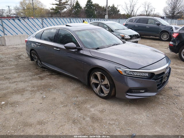 Salvage Honda Accord Image