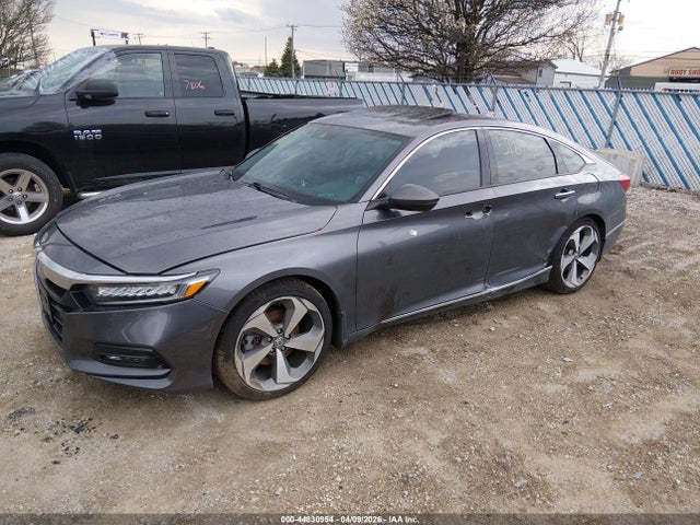 Honda Accord Touring 2.0t