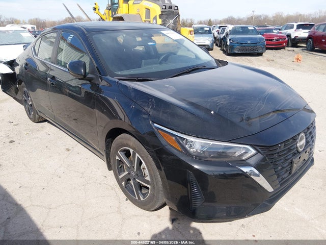 Salvage Nissan Sentra Image