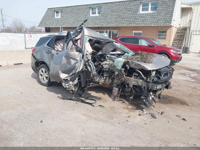 Salvage Chevrolet Equinox Image