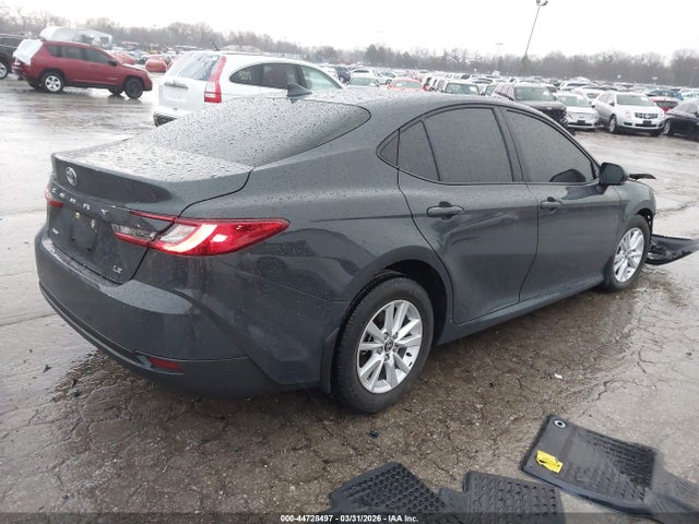 Toyota Camry Le