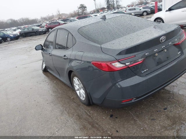 Toyota Camry Le