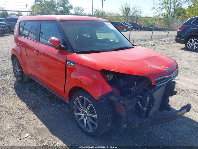 Salvage Kia Soul Image