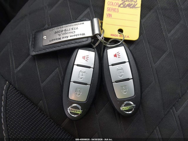 Nissan Kicks S Xtronic Cvt