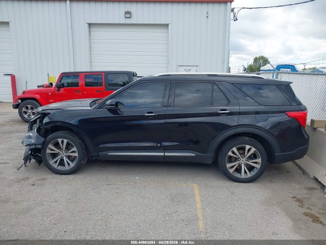Ford Explorer Platinum