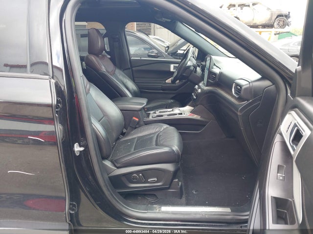 Ford Explorer Platinum