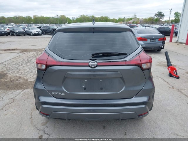 Nissan Kicks S Xtronic Cvt