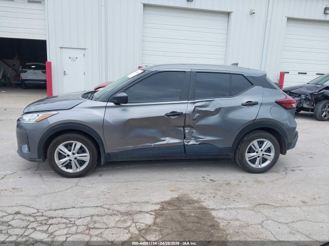 Nissan Kicks S Xtronic Cvt