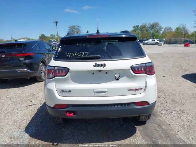 Jeep Compass Trailhawk 4x4