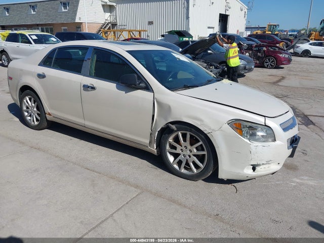 Salvage Chevrolet Malibu Image