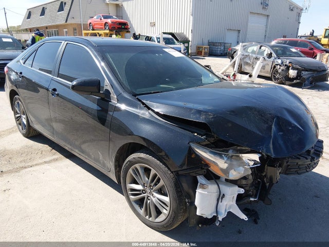 Salvage Toyota Camry Image