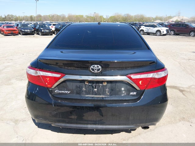 Toyota Camry Se