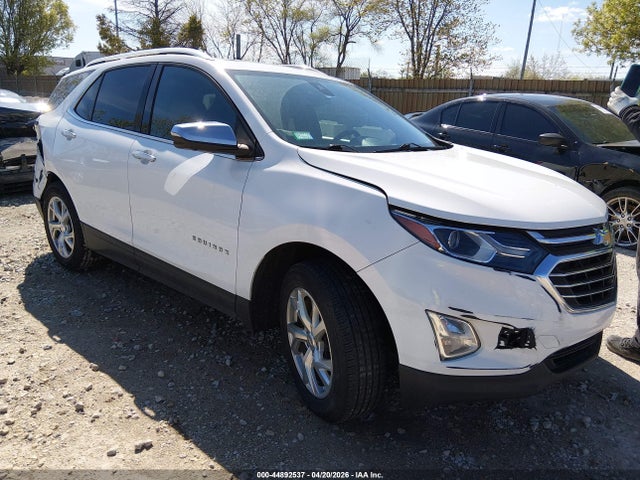 Salvage Chevrolet Equinox Image