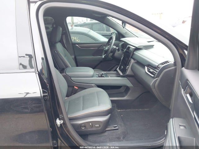 GMC Acadia Awd At4