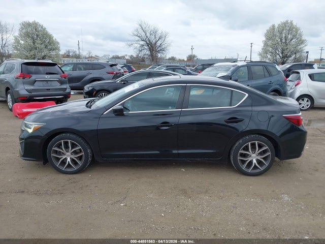 Acura ILX