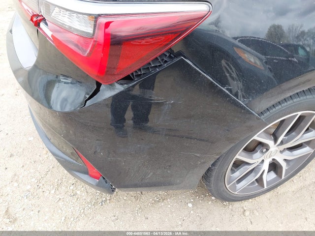 Acura ILX