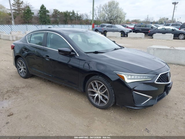 Salvage Acura ILX Image