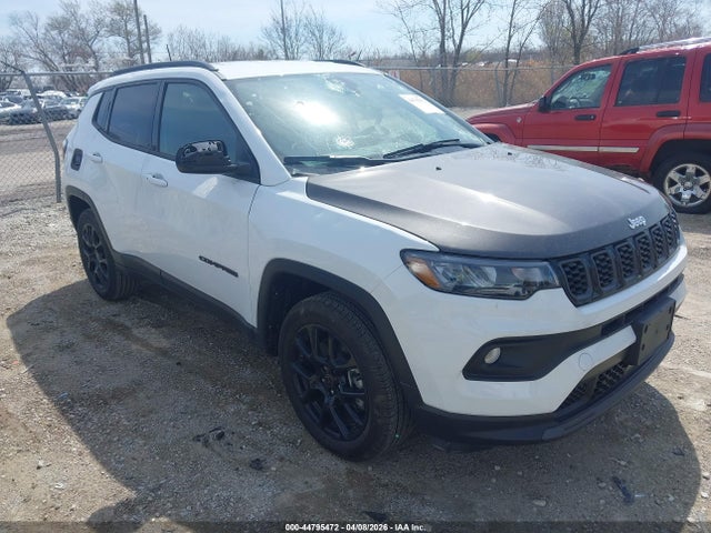 Salvage Jeep Compass Image