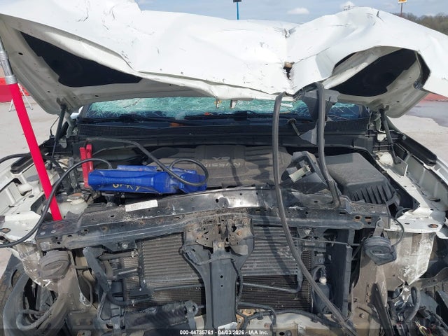 Nissan Titan