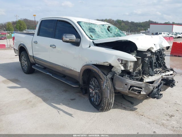 Salvage Nissan Titan Image
