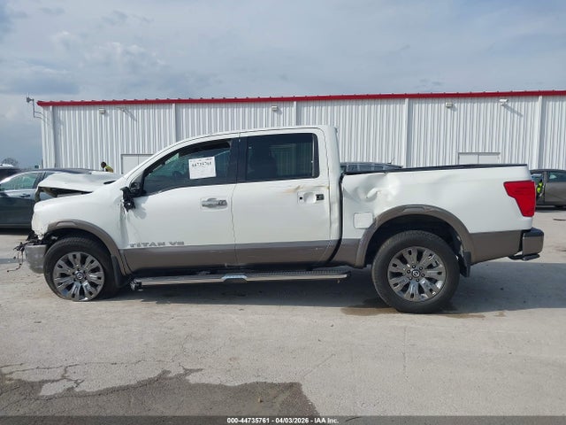 Nissan Titan