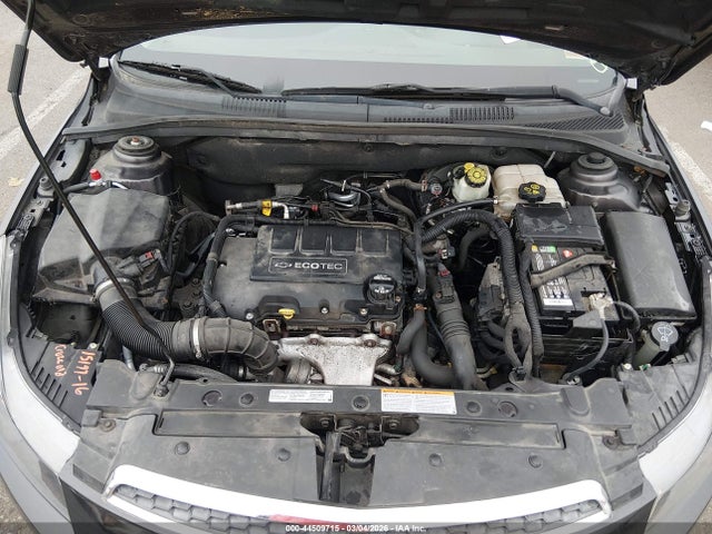 Chevrolet Cruze 1lt Auto