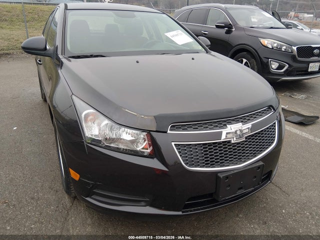Chevrolet Cruze 1lt Auto