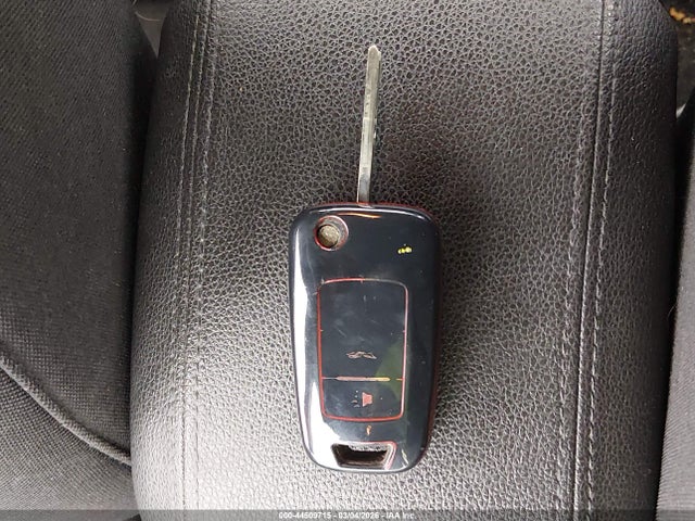 Chevrolet Cruze 1lt Auto