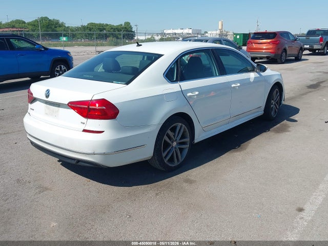 Volkswagen Passat 1.8t R-line