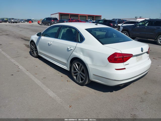 Volkswagen Passat 1.8t R-line