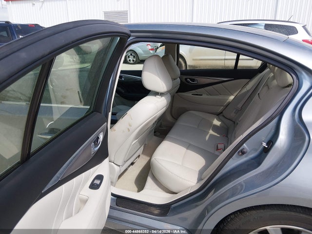 INFINITI Q50 Hybrid Premium